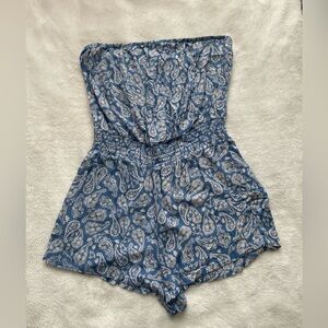 Forever 21 Blue and White Paisley Romper
